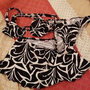 Bikini with skirt
